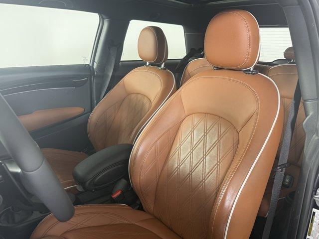 used 2023 MINI Hardtop car, priced at $32,201