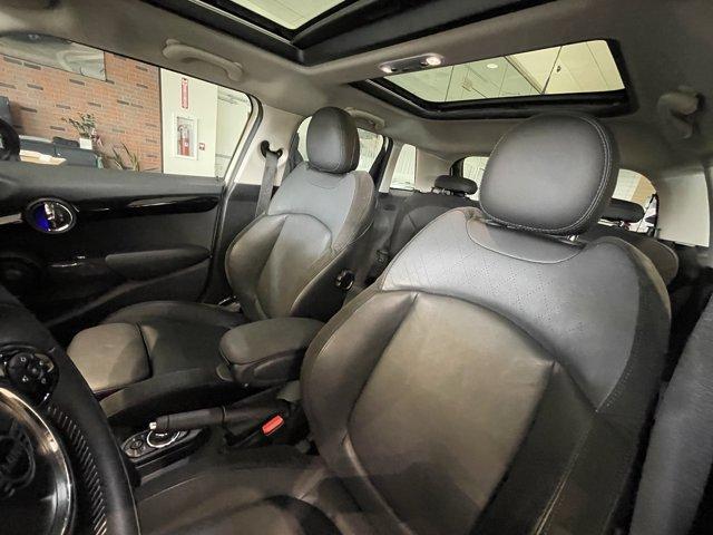 used 2021 MINI Hardtop car, priced at $21,000