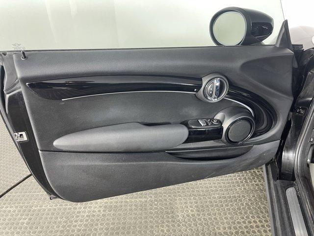 used 2023 MINI Hardtop car, priced at $23,999