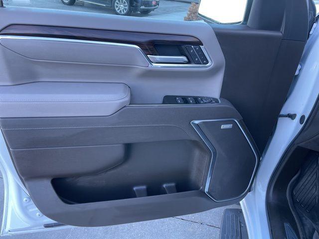 used 2025 GMC Sierra 1500 car, priced at $46,995