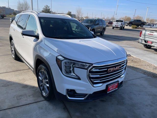 used 2024 GMC Terrain car, priced at $21,500