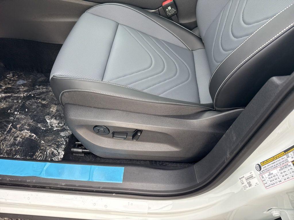 new 2026 Volkswagen Tiguan car, priced at $40,376