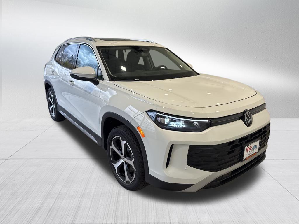 new 2026 Volkswagen Tiguan car, priced at $37,448