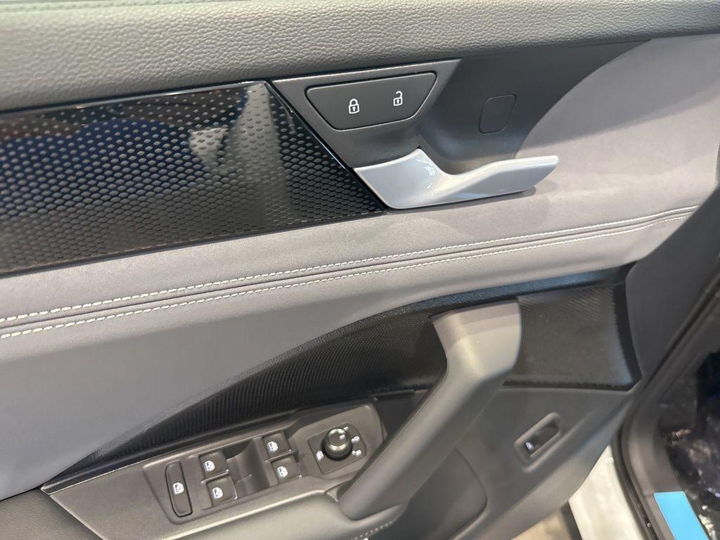 new 2026 Volkswagen Tiguan car, priced at $37,448