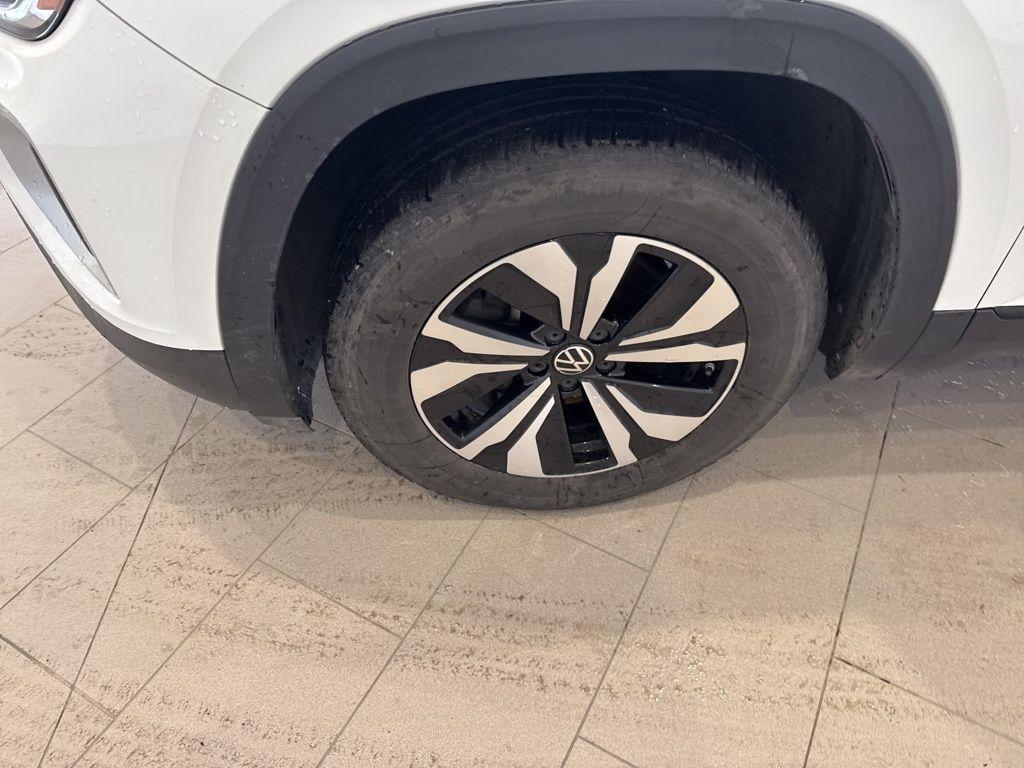used 2024 Volkswagen Atlas car, priced at $27,467