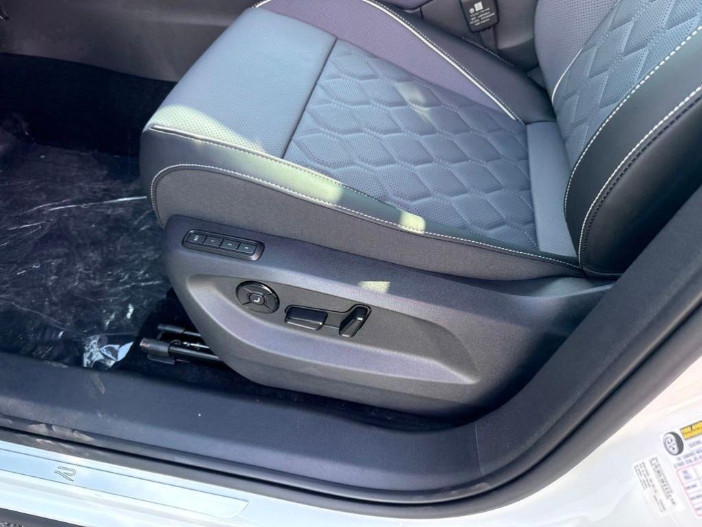 new 2026 Volkswagen Tiguan car, priced at $44,578