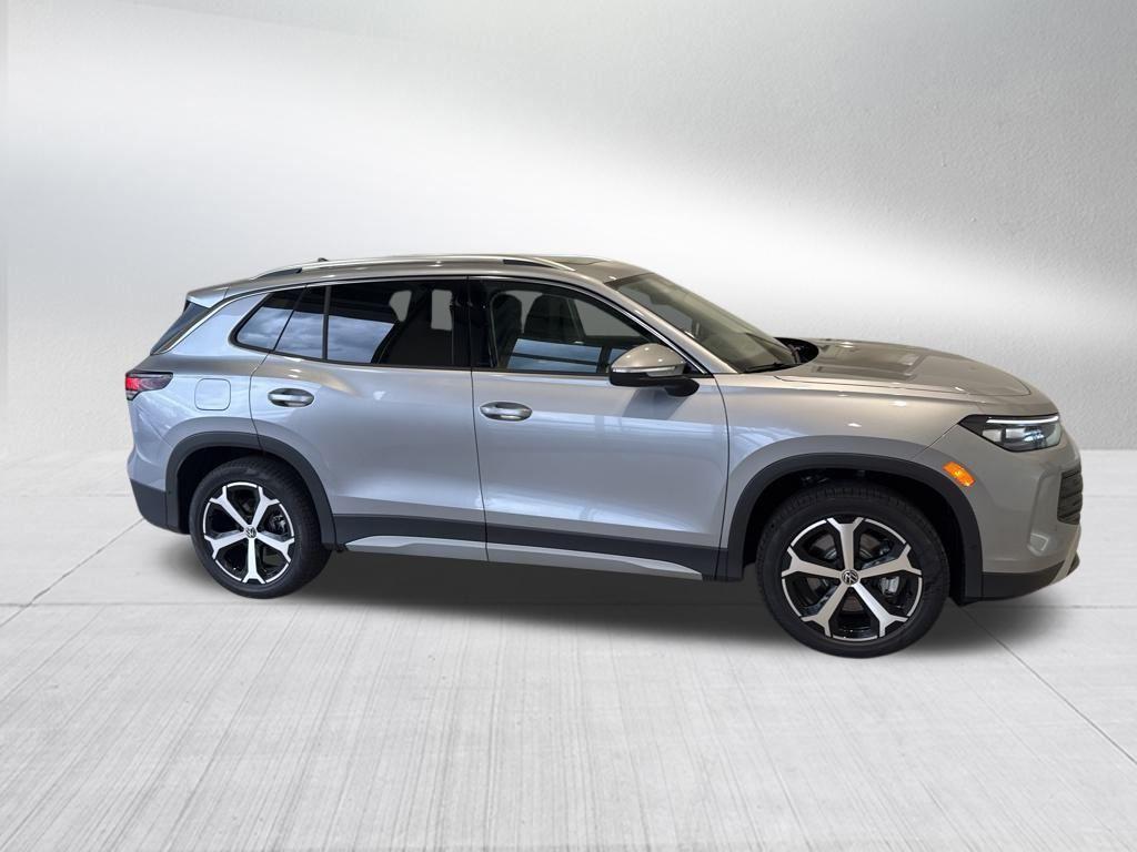 new 2026 Volkswagen Tiguan car, priced at $38,897