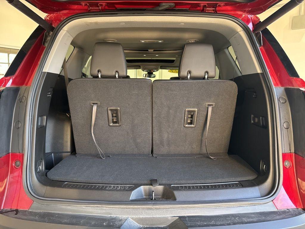 used 2023 GMC Acadia car, priced at $31,917