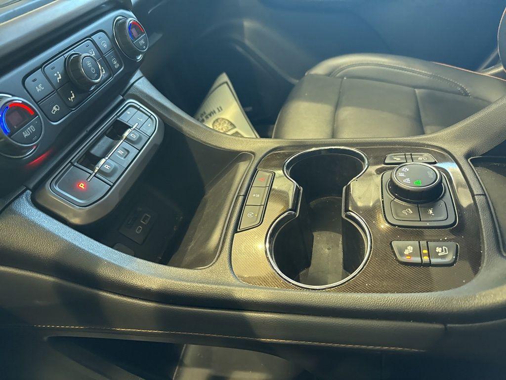 used 2023 GMC Acadia car, priced at $31,917