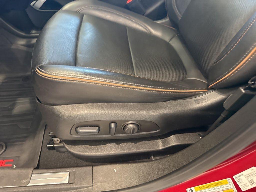 used 2023 GMC Acadia car, priced at $31,917