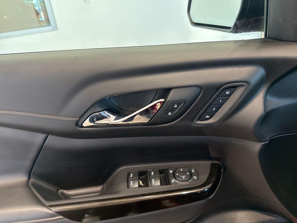 used 2023 GMC Acadia car, priced at $31,917