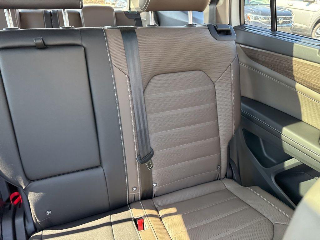 new 2026 Volkswagen Atlas car, priced at $50,869