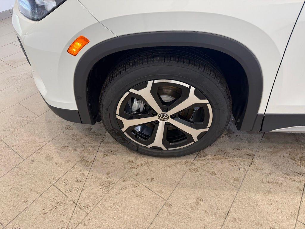 new 2026 Volkswagen Tiguan car, priced at $36,416