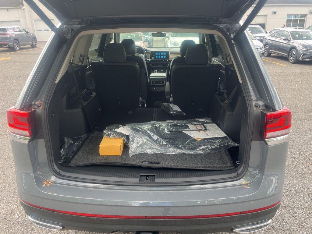 new 2026 Volkswagen Atlas car, priced at $46,914