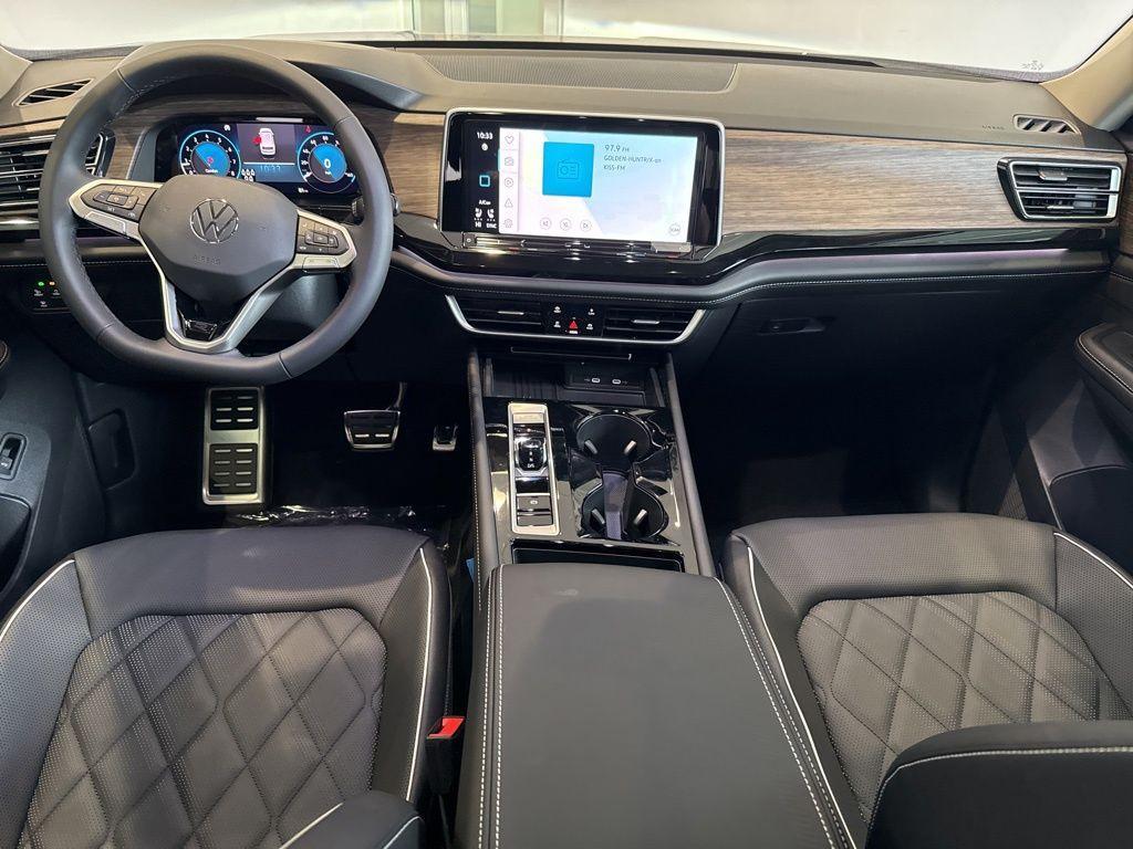 new 2026 Volkswagen Atlas car, priced at $55,953