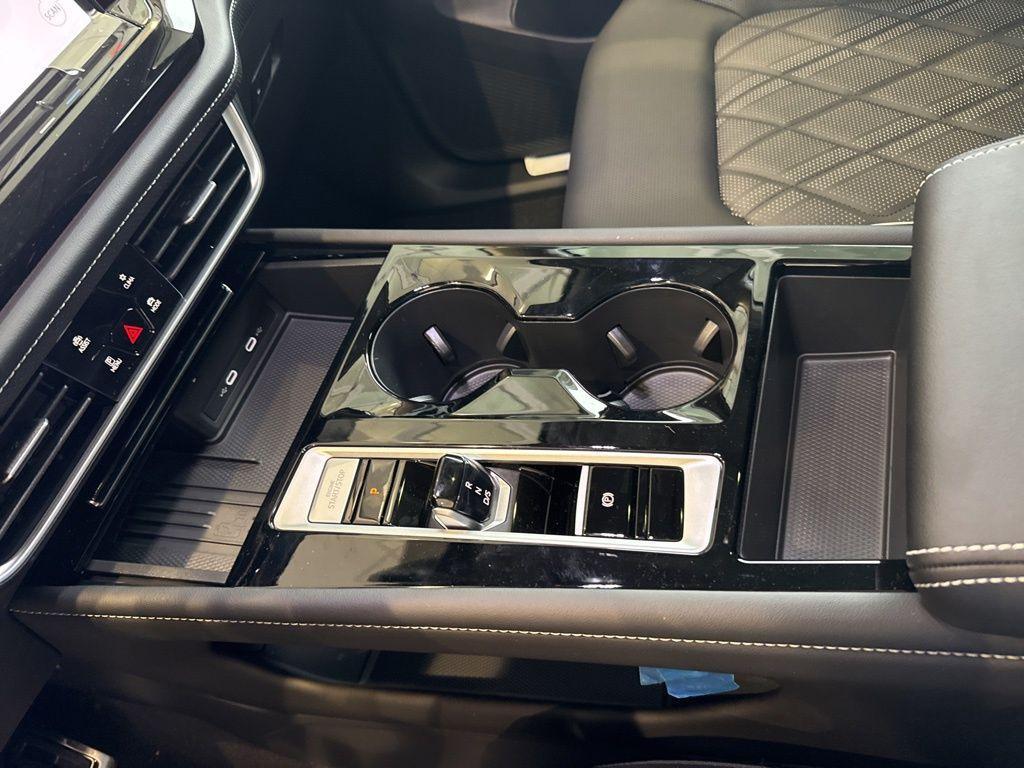 new 2026 Volkswagen Atlas car, priced at $55,953