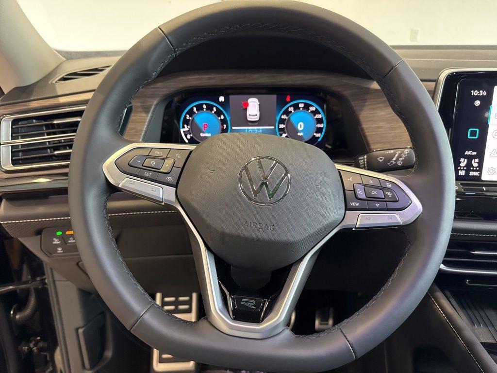 new 2026 Volkswagen Atlas car, priced at $55,953