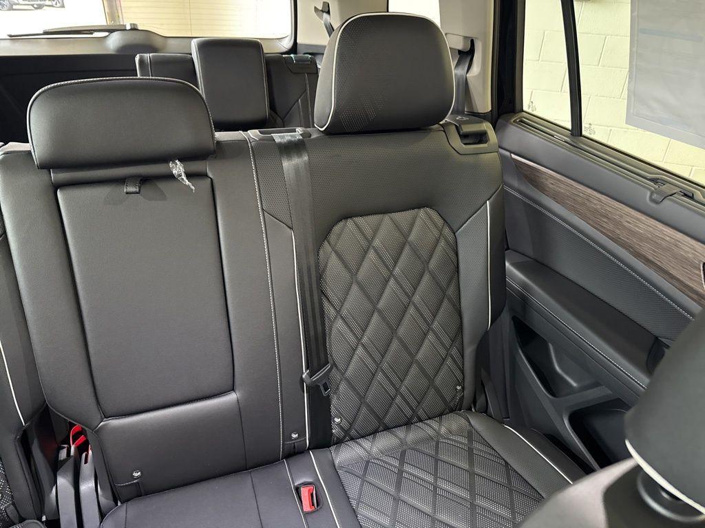 new 2026 Volkswagen Atlas car, priced at $55,953