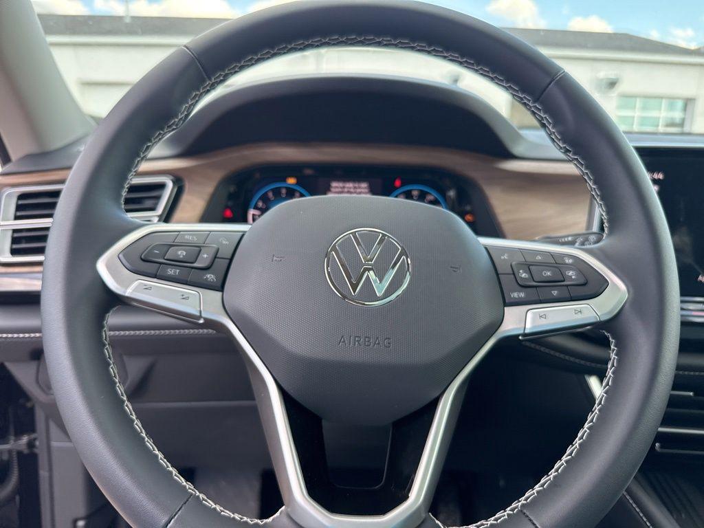 new 2026 Volkswagen Atlas car, priced at $48,998