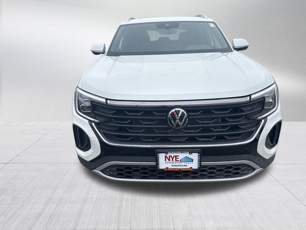 new 2026 Volkswagen Atlas Cross Sport car, priced at $47,066