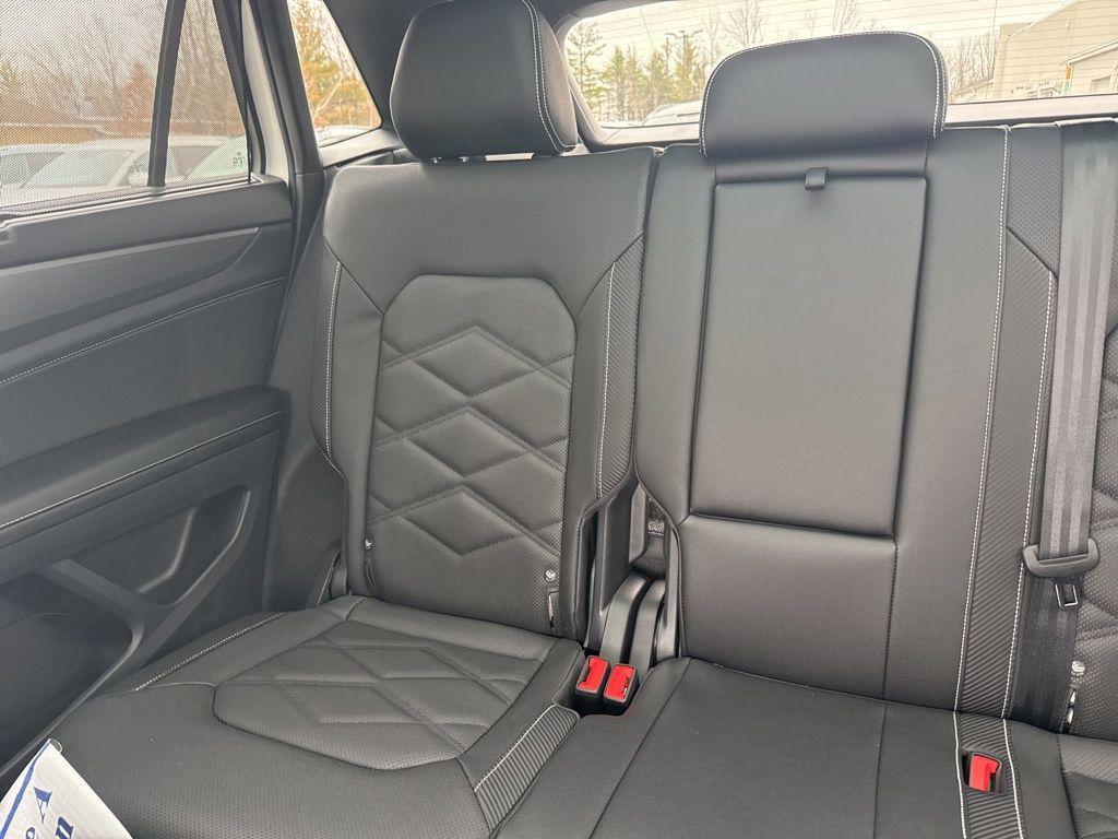 new 2026 Volkswagen Atlas Cross Sport car, priced at $47,066