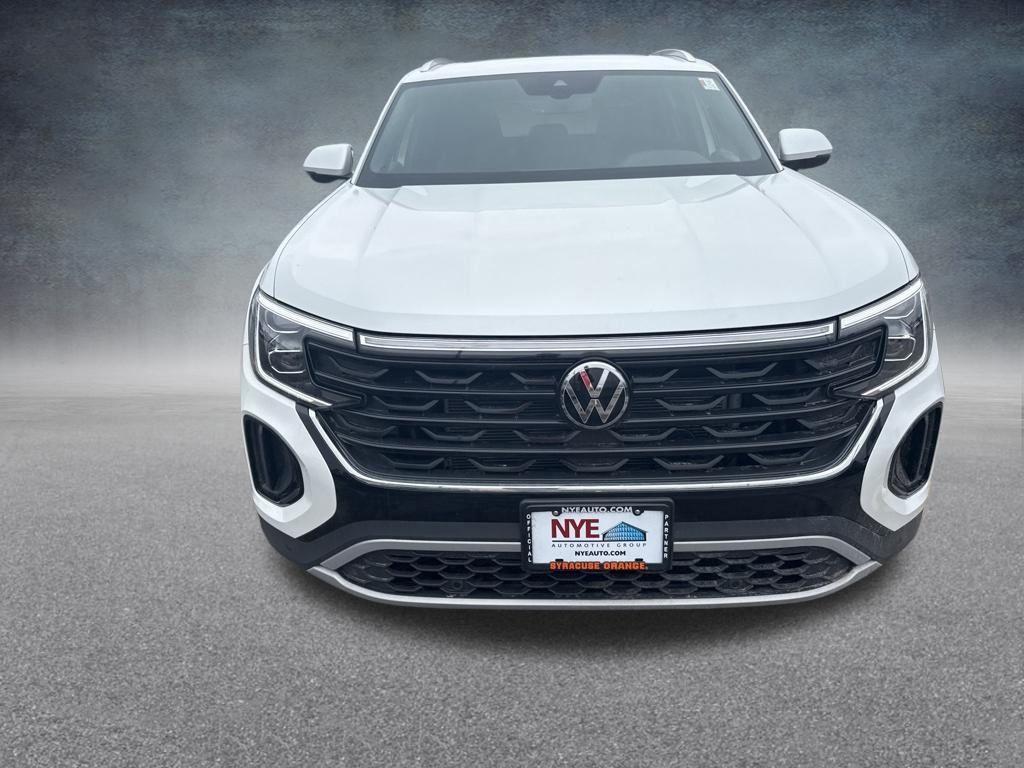 new 2026 Volkswagen Atlas Cross Sport car, priced at $47,066