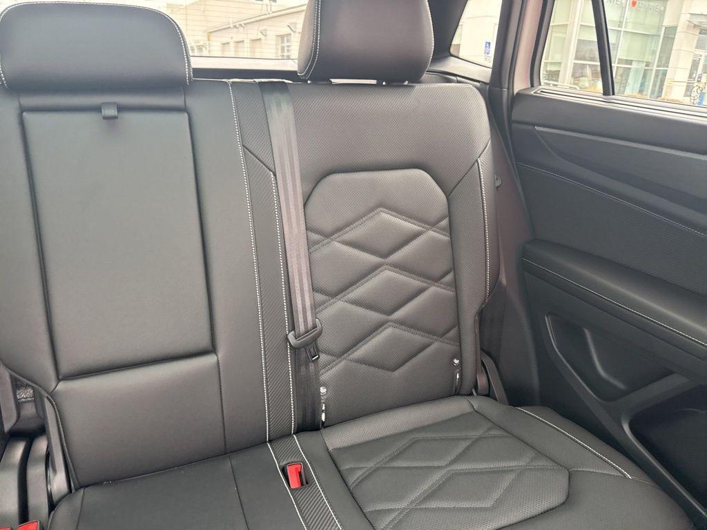 new 2026 Volkswagen Atlas Cross Sport car, priced at $47,066