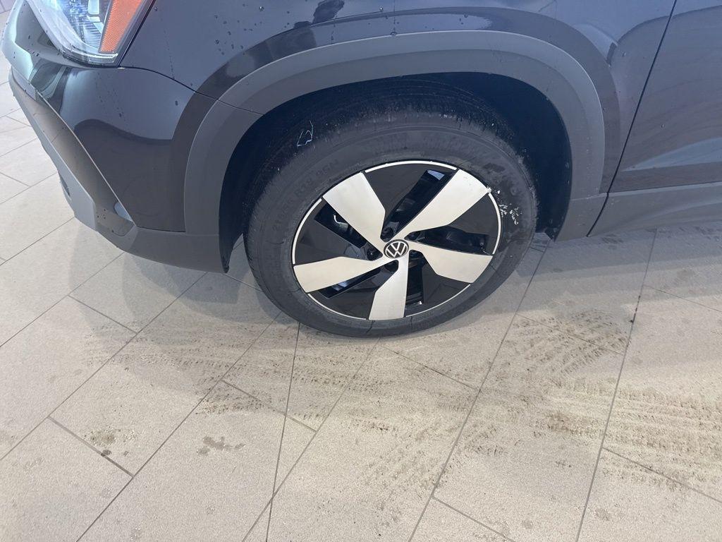 new 2026 Volkswagen Taos car, priced at $29,637