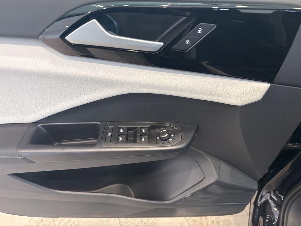 new 2026 Volkswagen Taos car, priced at $29,637