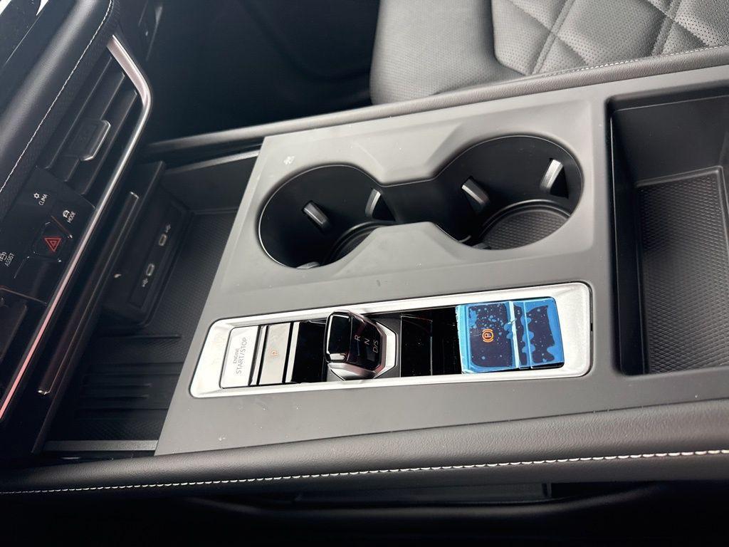 new 2026 Volkswagen Atlas car, priced at $42,798