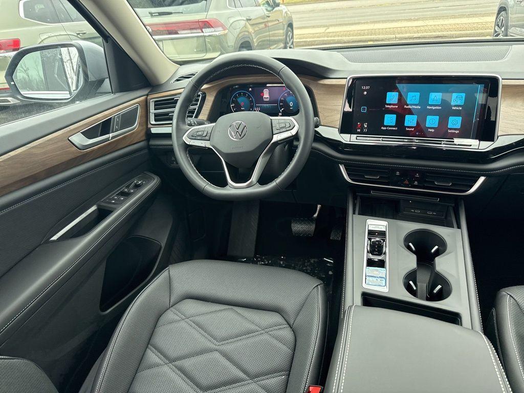 new 2026 Volkswagen Atlas car, priced at $42,798