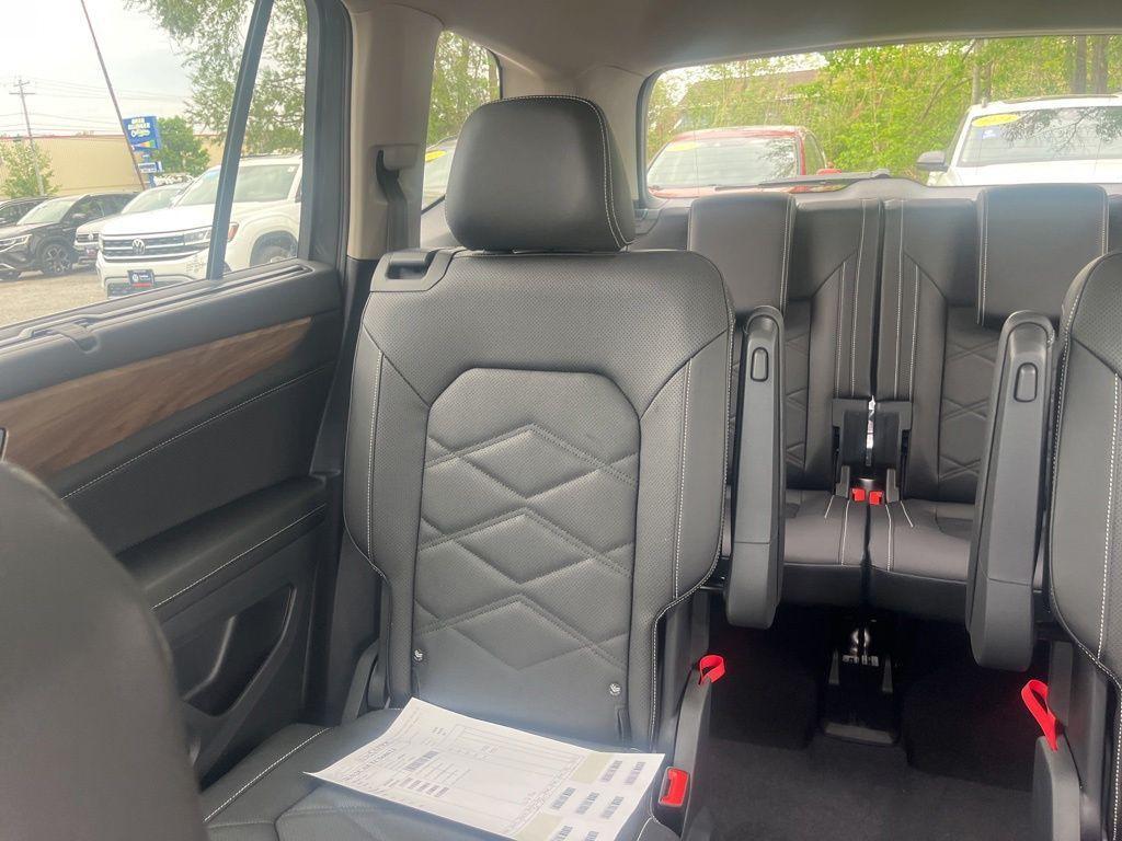 new 2026 Volkswagen Atlas car, priced at $47,922