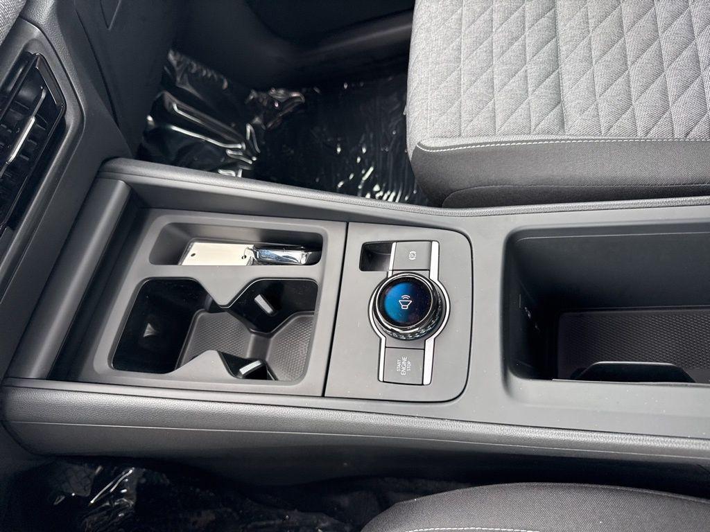 new 2026 Volkswagen Tiguan car, priced at $33,380