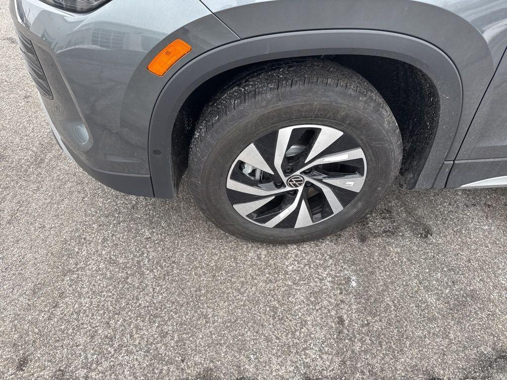 new 2026 Volkswagen Tiguan car, priced at $33,380