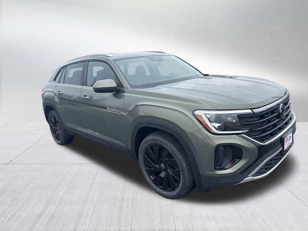 new 2026 Volkswagen Atlas Cross Sport car, priced at $47,350
