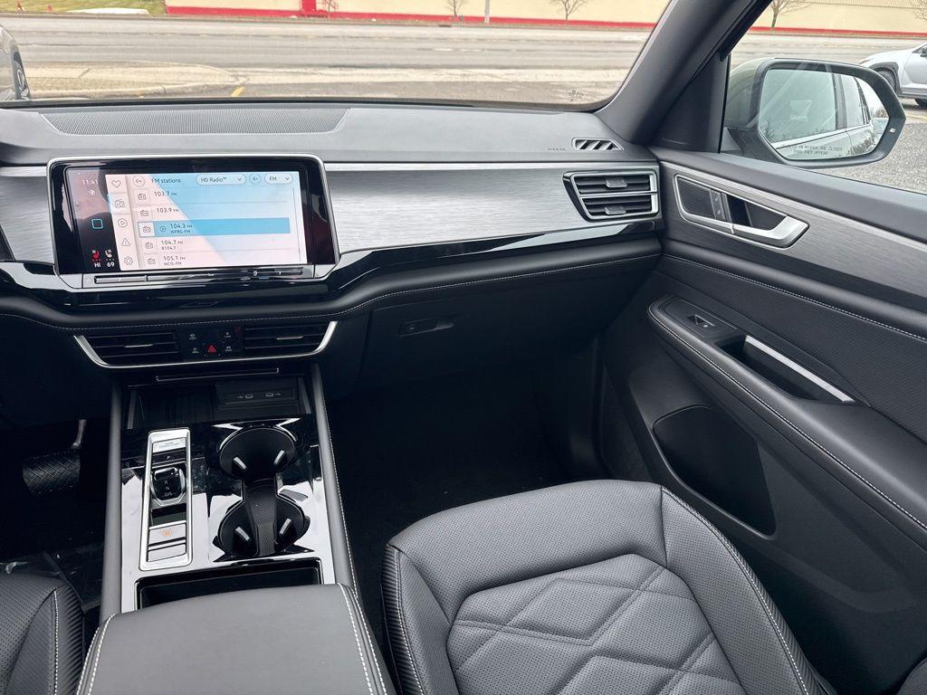 new 2026 Volkswagen Atlas Cross Sport car, priced at $47,350