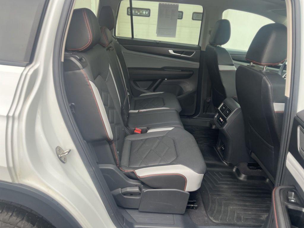 used 2024 Volkswagen Atlas car, priced at $37,755