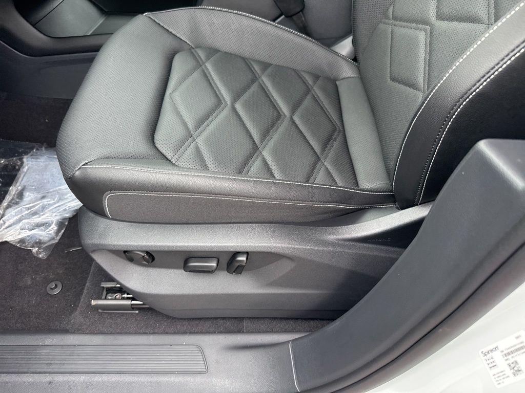 new 2026 Volkswagen Atlas car, priced at $42,715