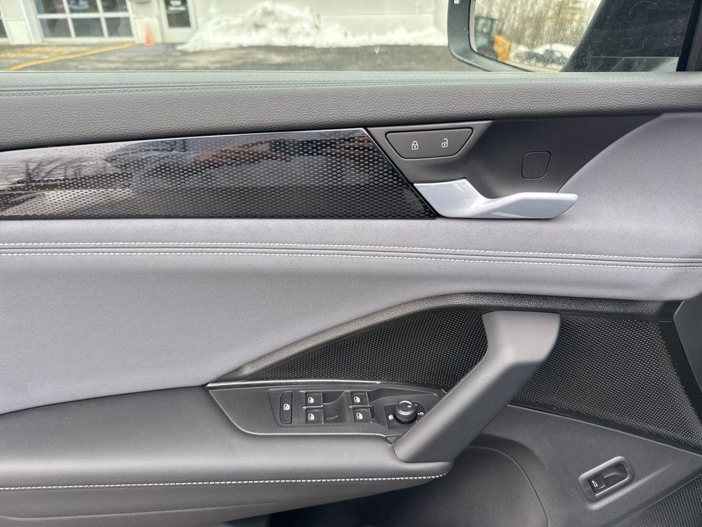 new 2026 Volkswagen Tiguan car, priced at $36,416