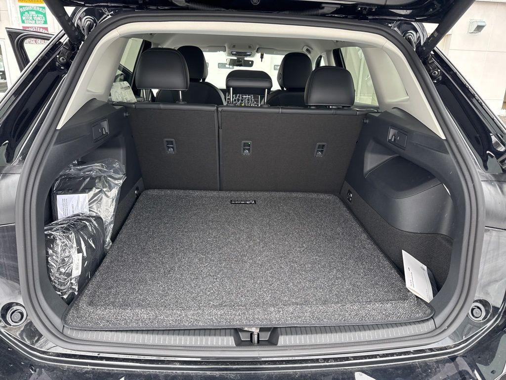 new 2026 Volkswagen Tiguan car, priced at $36,416