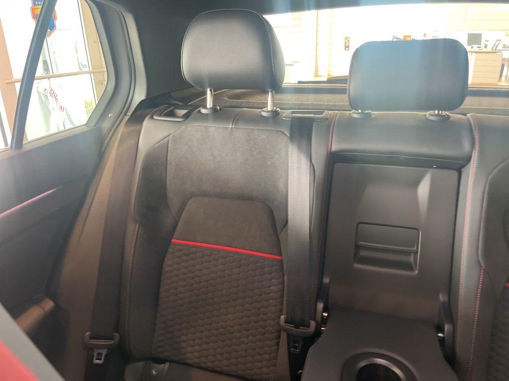 new 2026 Volkswagen Golf GTI car, priced at $40,092