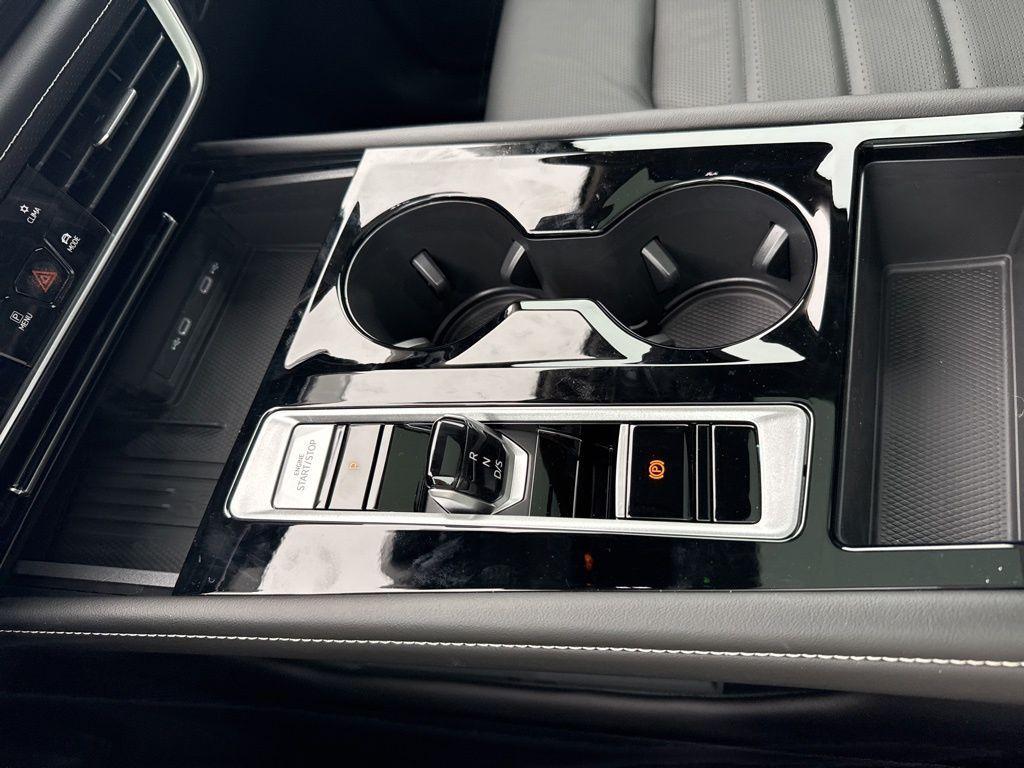 new 2026 Volkswagen Atlas car, priced at $50,869