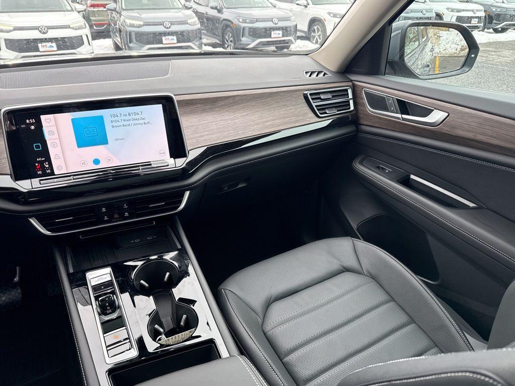 new 2026 Volkswagen Atlas car, priced at $50,869