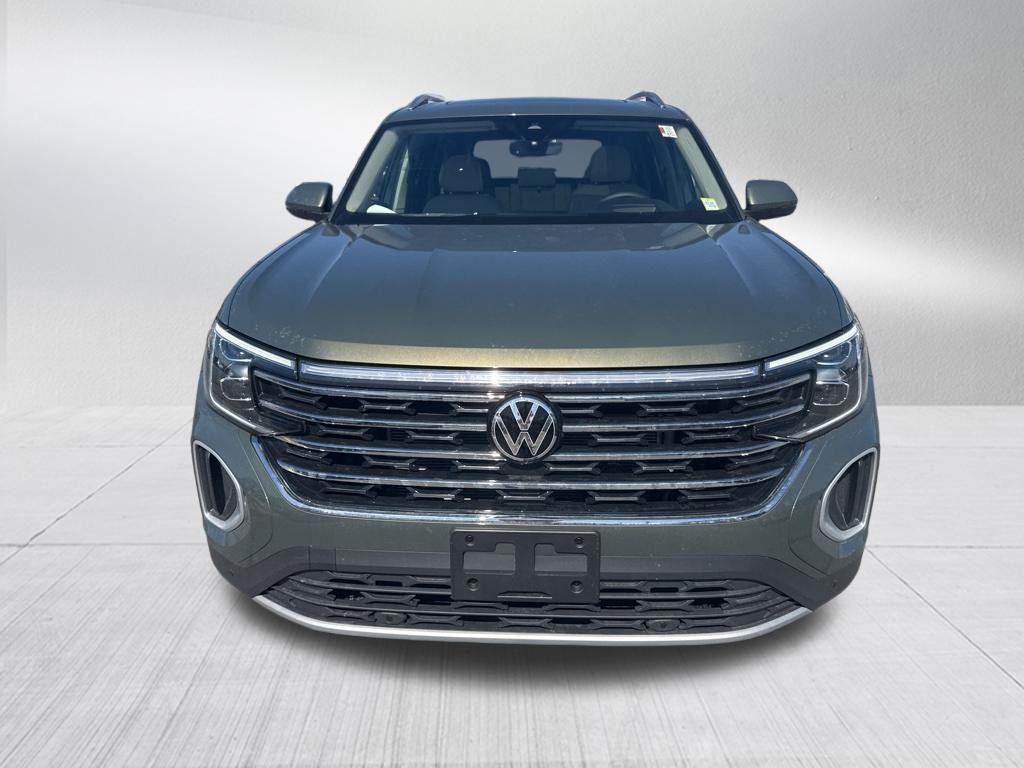 new 2026 Volkswagen Atlas car, priced at $51,312