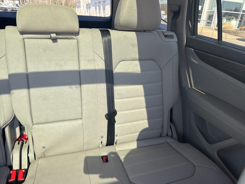new 2026 Volkswagen Atlas car, priced at $51,312