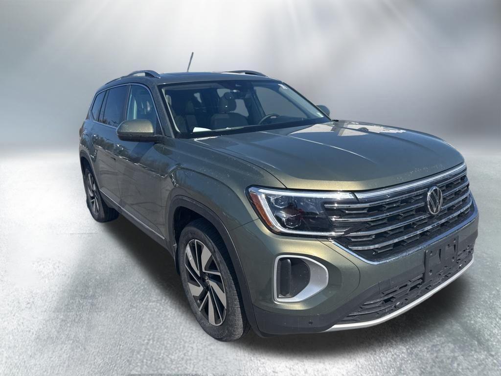 new 2026 Volkswagen Atlas car, priced at $51,312