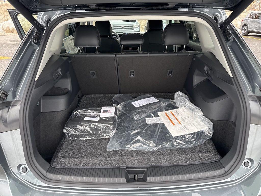 new 2026 Volkswagen Tiguan car, priced at $36,416