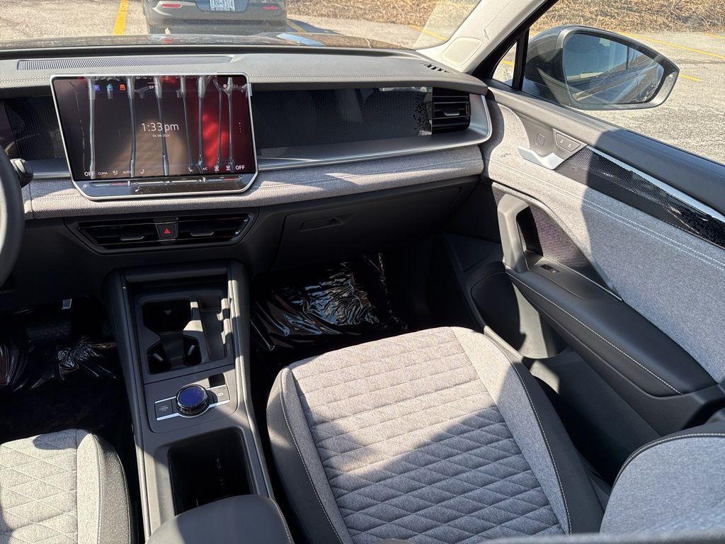 new 2026 Volkswagen Tiguan car, priced at $33,380