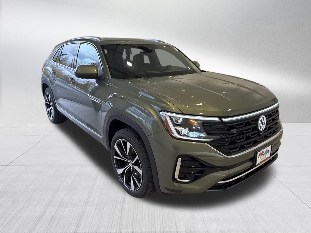 new 2026 Volkswagen Atlas Cross Sport car, priced at $54,109