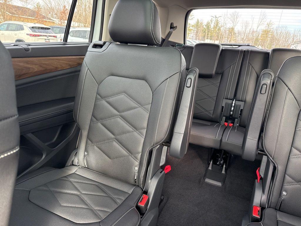 new 2026 Volkswagen Atlas car, priced at $48,910